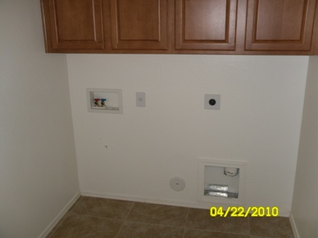 45346 West Applegate Road Maricopa, AZ 85139 - Photo 17 of 18 Laundry