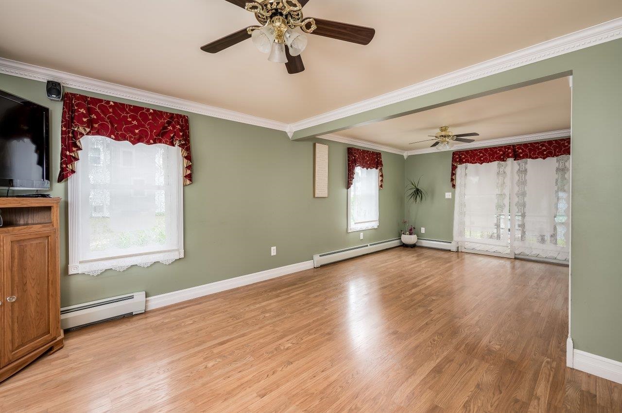 15 Chamberlain Street Rochester, NH 03867 - Photo 15 of 25