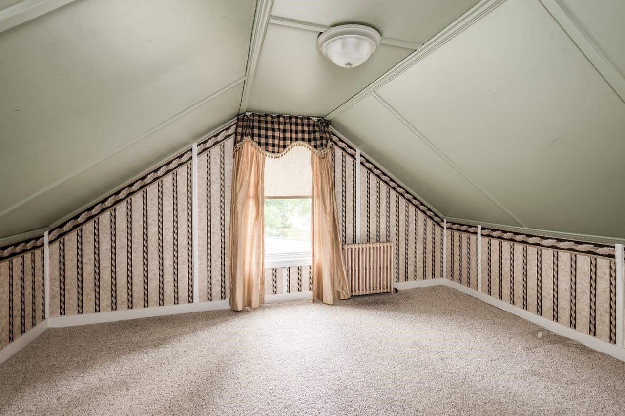 15 Chamberlain Street Rochester, NH 03867 - Photo 18 of 25