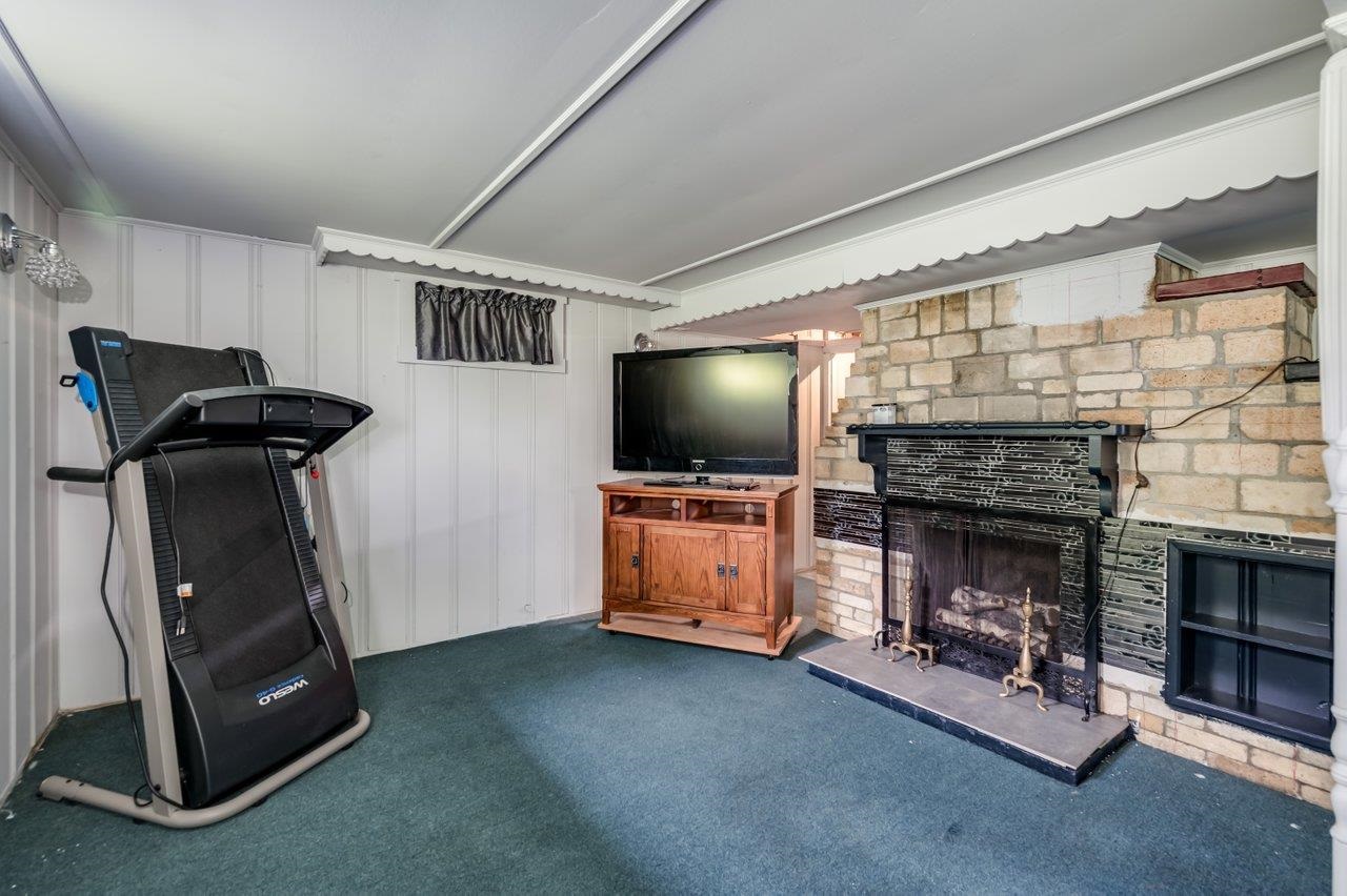 15 Chamberlain Street Rochester, NH 03867 - Photo 19 of 25