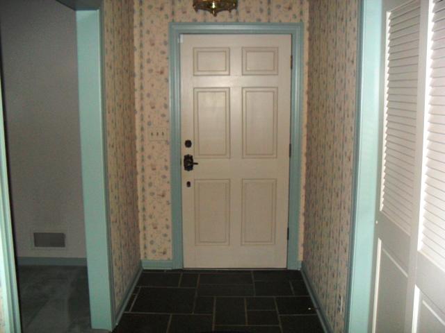 2047 Fairfield Road Henry, VA 24102 - Photo 6 of 34 FOYER