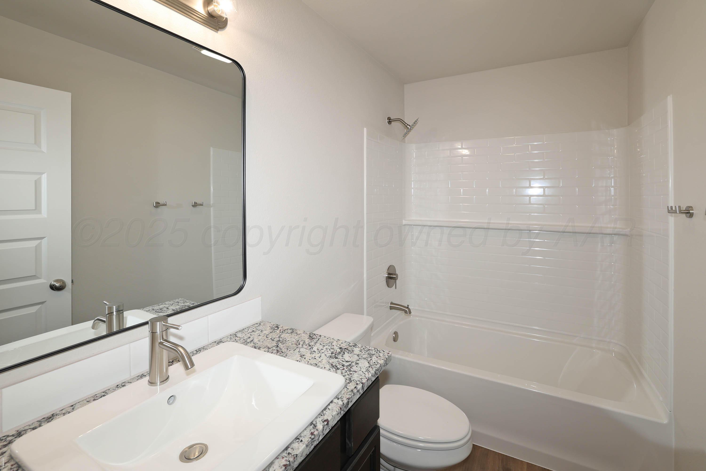 3003 Swenson Street Amarillo, TX 79124 - Photo 21 of 23 19-Bathroom