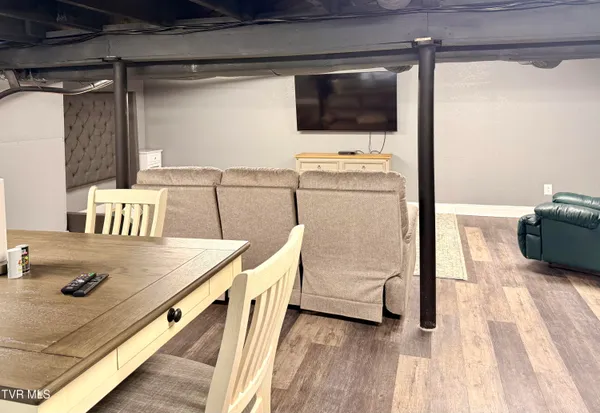 $198,000 | 16540 Tazewell Street, St. Paul, VA 24283