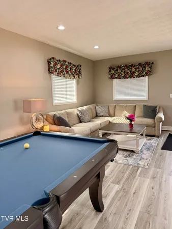 $198,000 | 16540 Tazewell Street, St. Paul, VA 24283