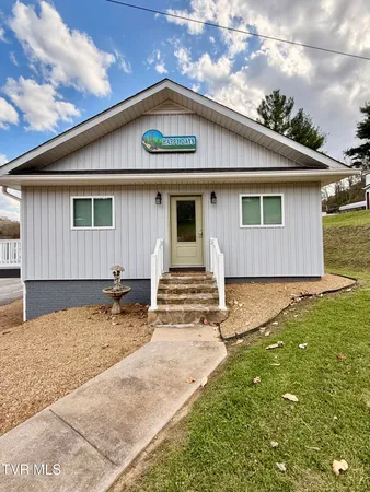 $198,000 | 16540 Tazewell Street, St. Paul, VA 24283