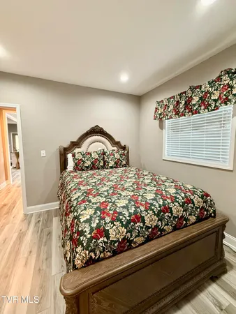 $198,000 | 16540 Tazewell Street, St. Paul, VA 24283