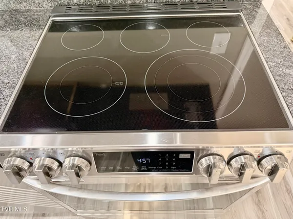 $198,000 | 16540 Tazewell Street, St. Paul, VA 24283