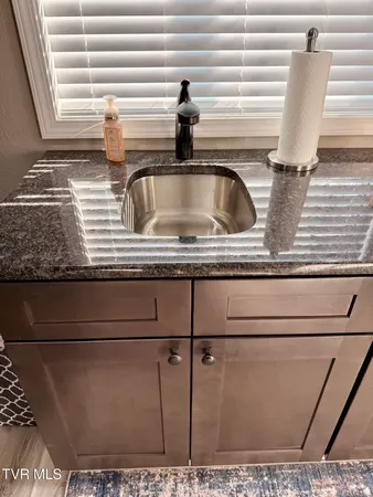 $198,000 | 16540 Tazewell Street, St. Paul, VA 24283