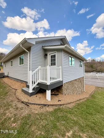 $198,000 | 16540 Tazewell Street, St. Paul, VA 24283