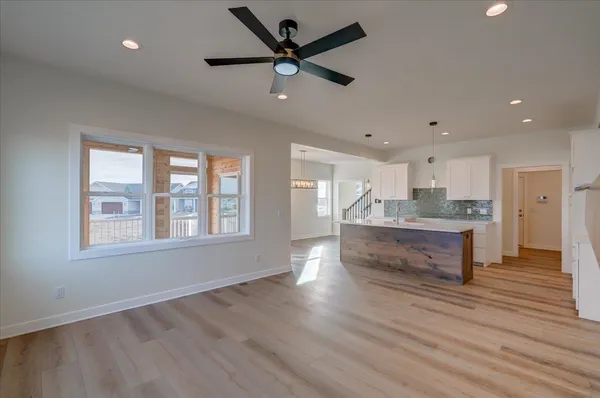 $469,900 | 4157 Fox Frst Way, DeForest, WI 53532