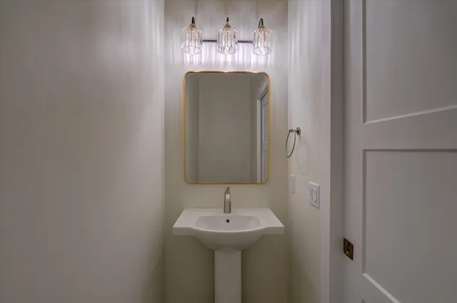 $469,900 | 4157 Fox Frst Way, DeForest, WI 53532