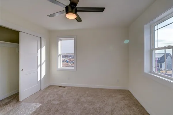 $469,900 | 4157 Fox Frst Way, DeForest, WI 53532