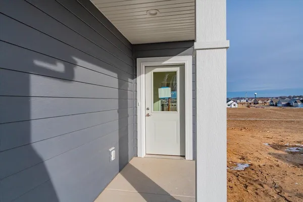 $469,900 | 4157 Fox Frst Way, DeForest, WI 53532