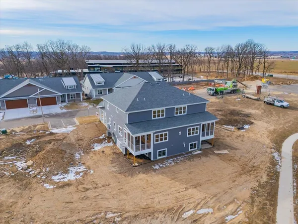 $469,900 | 4157 Fox Frst Way, DeForest, WI 53532