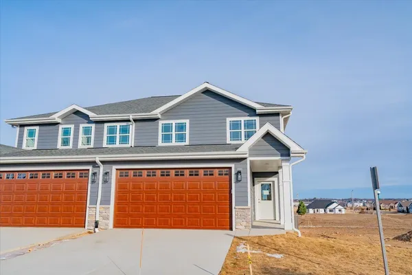 $469,900 | 4157 Fox Frst Way, DeForest, WI 53532