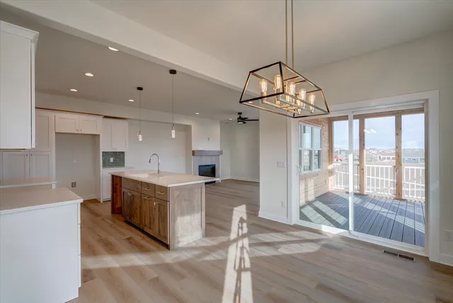 $469,900 | 4157 Fox Frst Way, DeForest, WI 53532