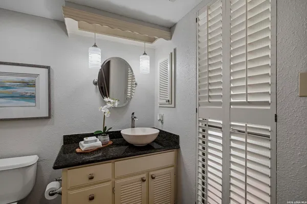 $475,000 | 29307 Summit Ridge Drive, Fair Oaks Ranch, TX 78015