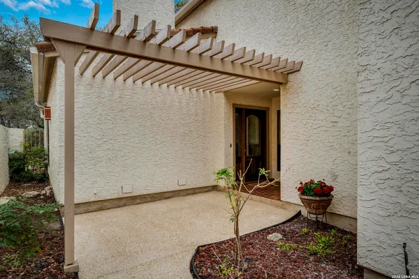 $475,000 | 29307 Summit Ridge Drive, Fair Oaks Ranch, TX 78015