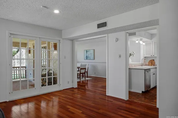 $475,000 | 29307 Summit Ridge Drive, Fair Oaks Ranch, TX 78015