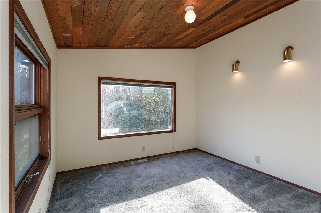 6167 Mission Road Everson, WA 98247 - Photo 11 of 23