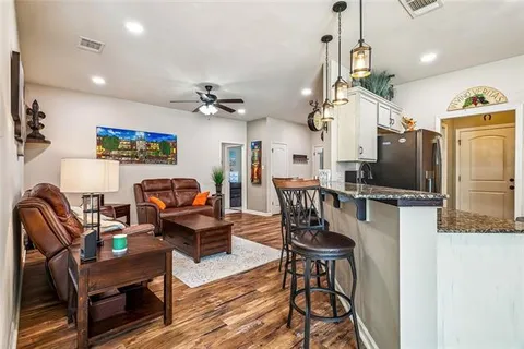$295,000 | 712 Branch Crossing Drive, Covington, LA 70435