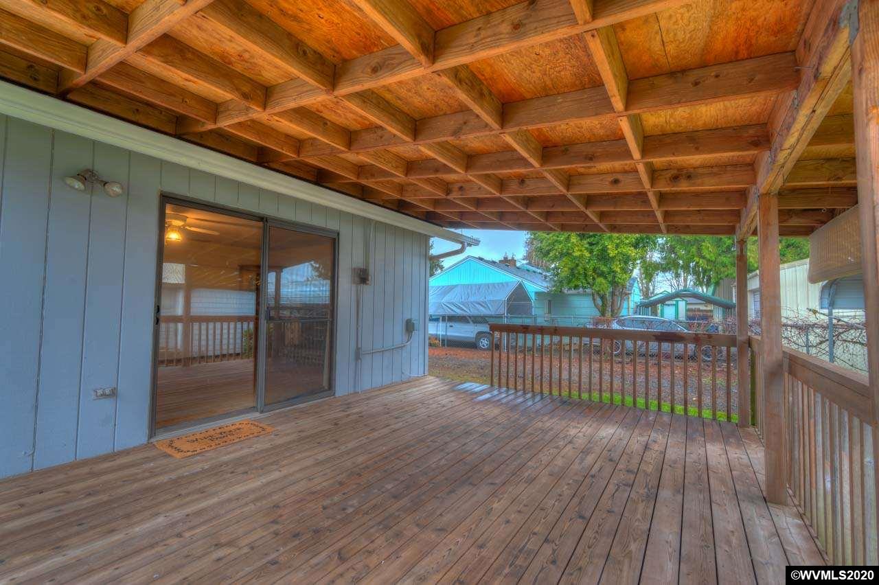 4964 Swegle Road Northeast Salem, OR 97301 - Photo 7 of 32