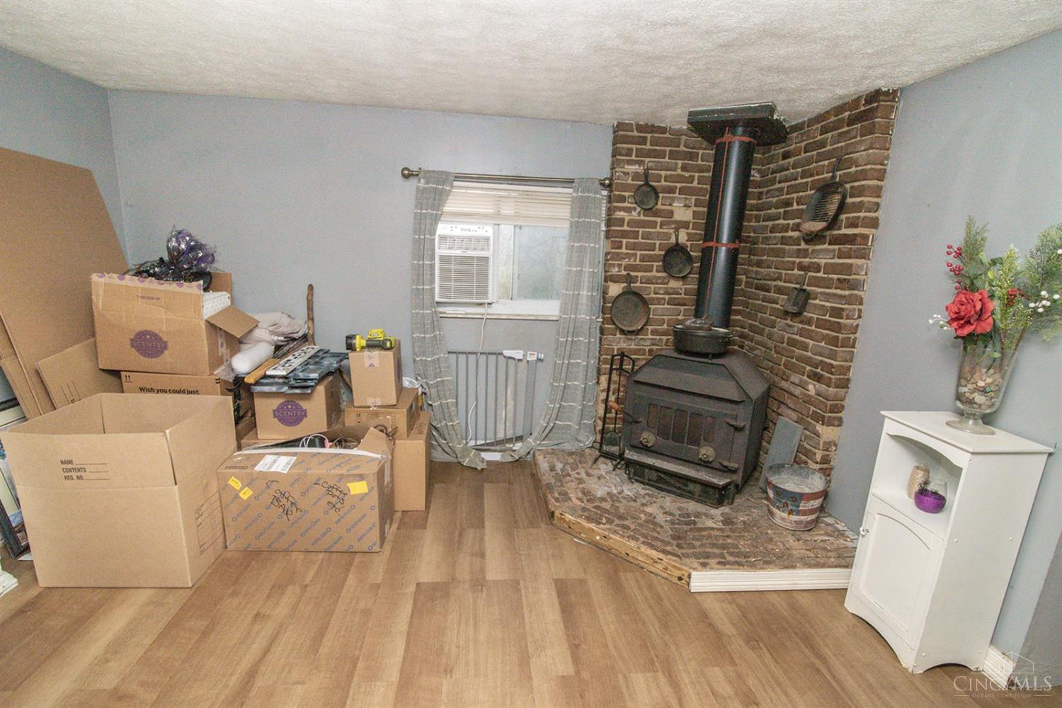 201 Chapel Road Amelia, OH 45102 - Photo 7 of 34 Gallery Image 7