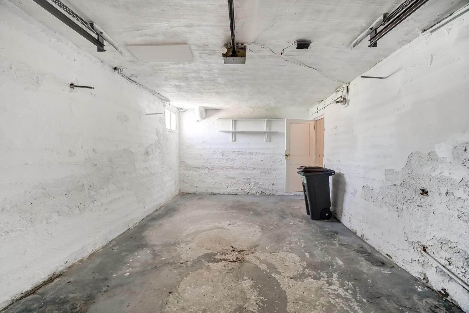 891 Ridgeway Avenue Cincinnati, OH 45229 - Photo 41 of 47 Gallery Image 41