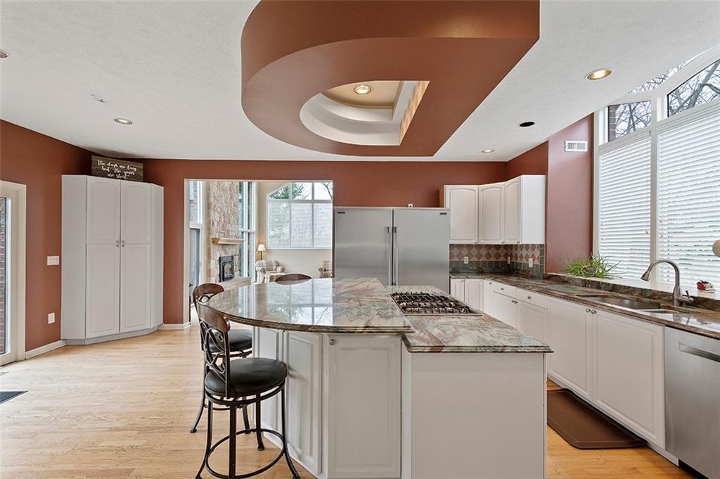 4396 Middle Road Allison Park, PA 15101 - Photo 6 of 25 Gallery Image 6
