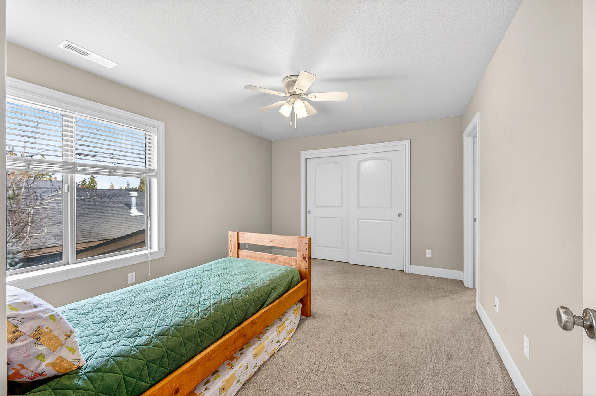 61102 Aspen Rim Lane Bend, OR 97702 - Photo 23 of 32 Gallery Image 23