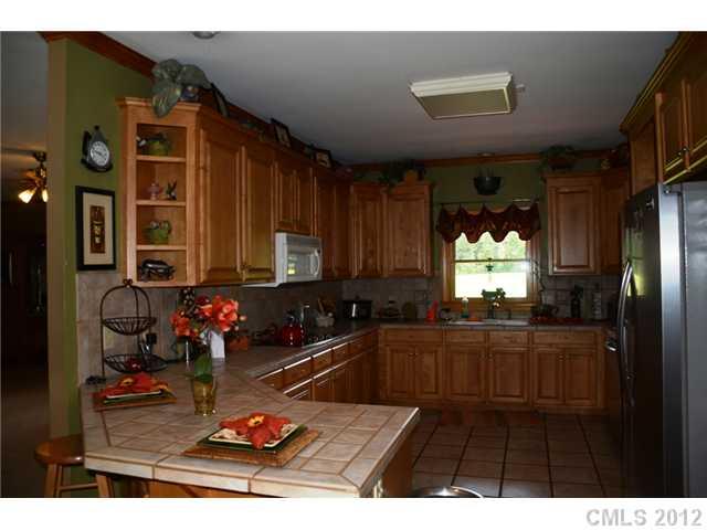 5643 Mt Pleasant Road South Concord, NC 28025 - Photo 5 of 16 Gallery Image 5