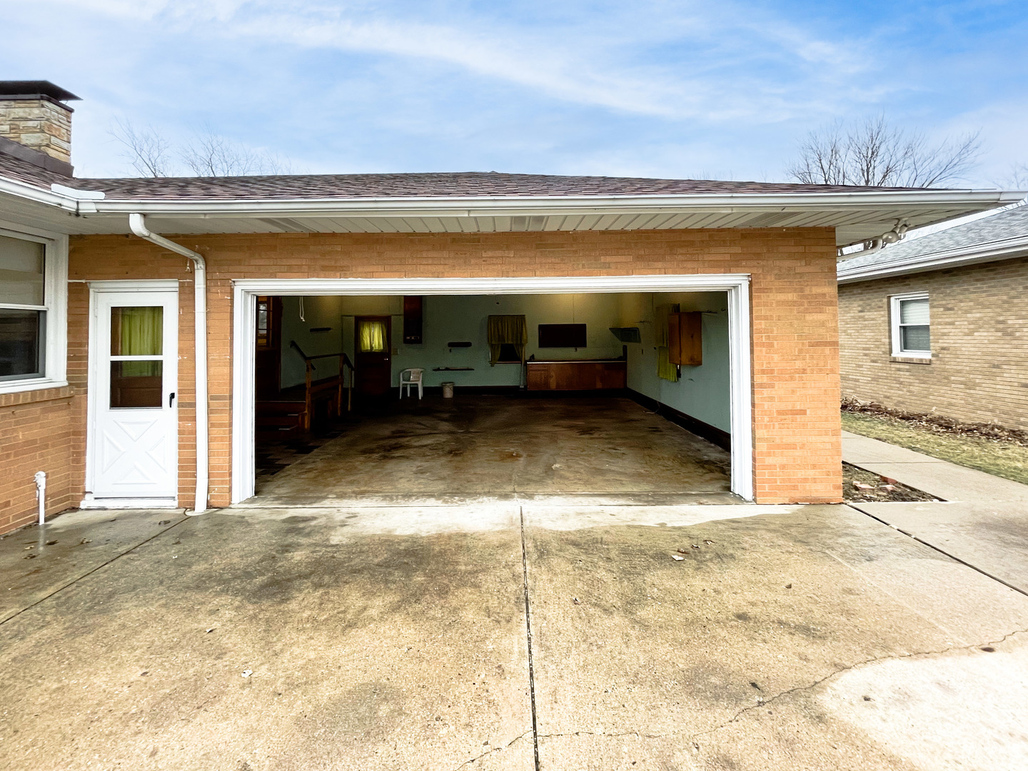 23 Manhattan Drive Streator, IL 61364 - Photo 2 of 12