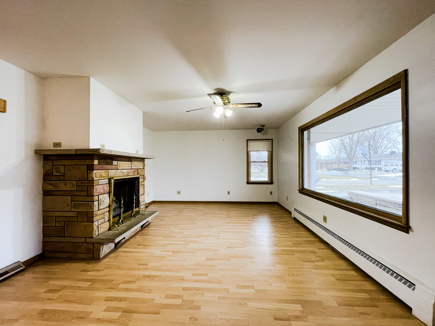 23 Manhattan Drive Streator, IL 61364 - Photo 3 of 12