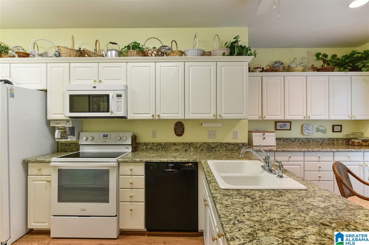 313 Amherst Drive, Unit 84 Hoover, AL 35242 - Photo 13 of 35