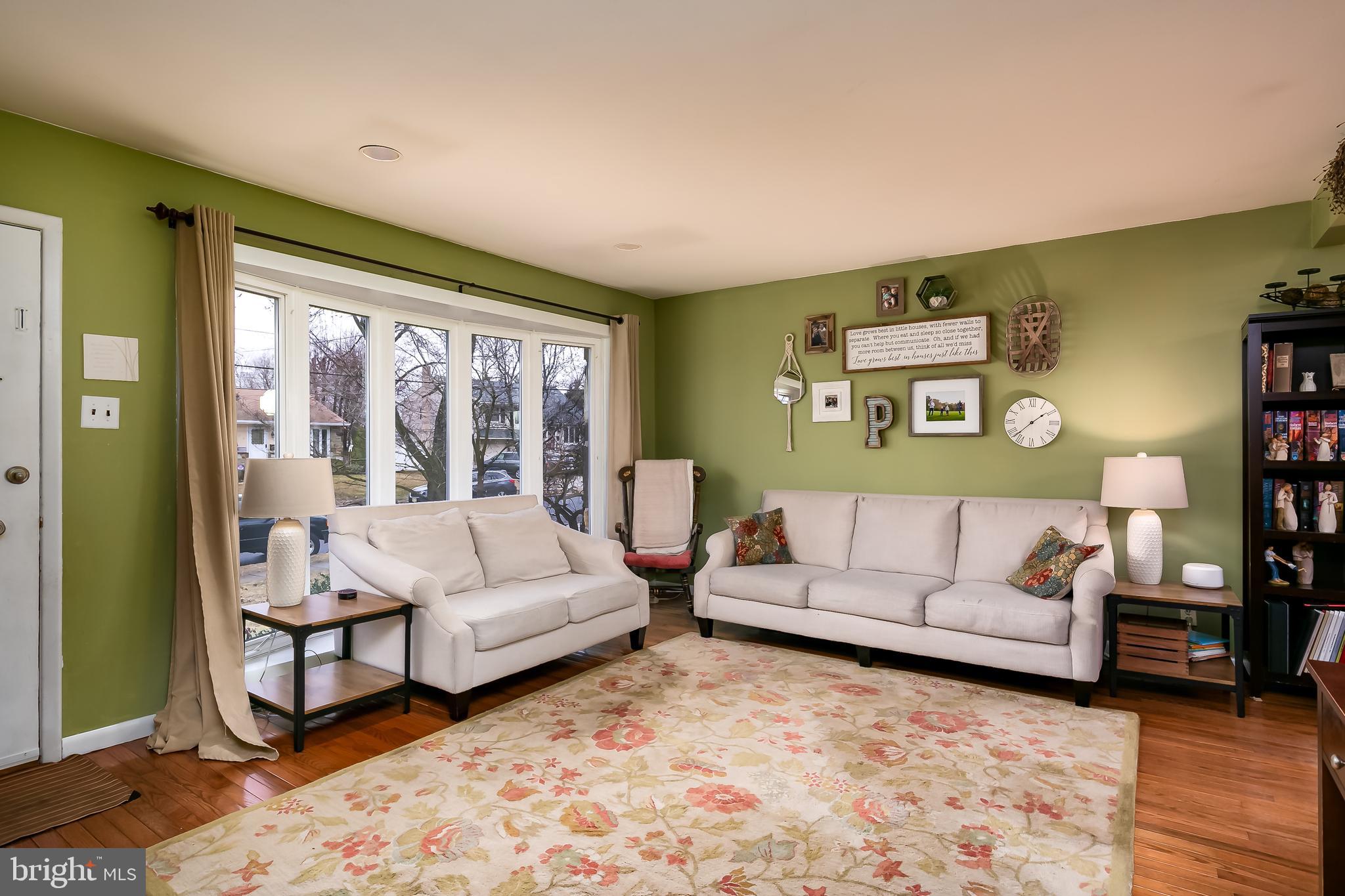 105 Pelham Road North Voorhees, NJ 08043 - Photo 3 of 19 Living Room