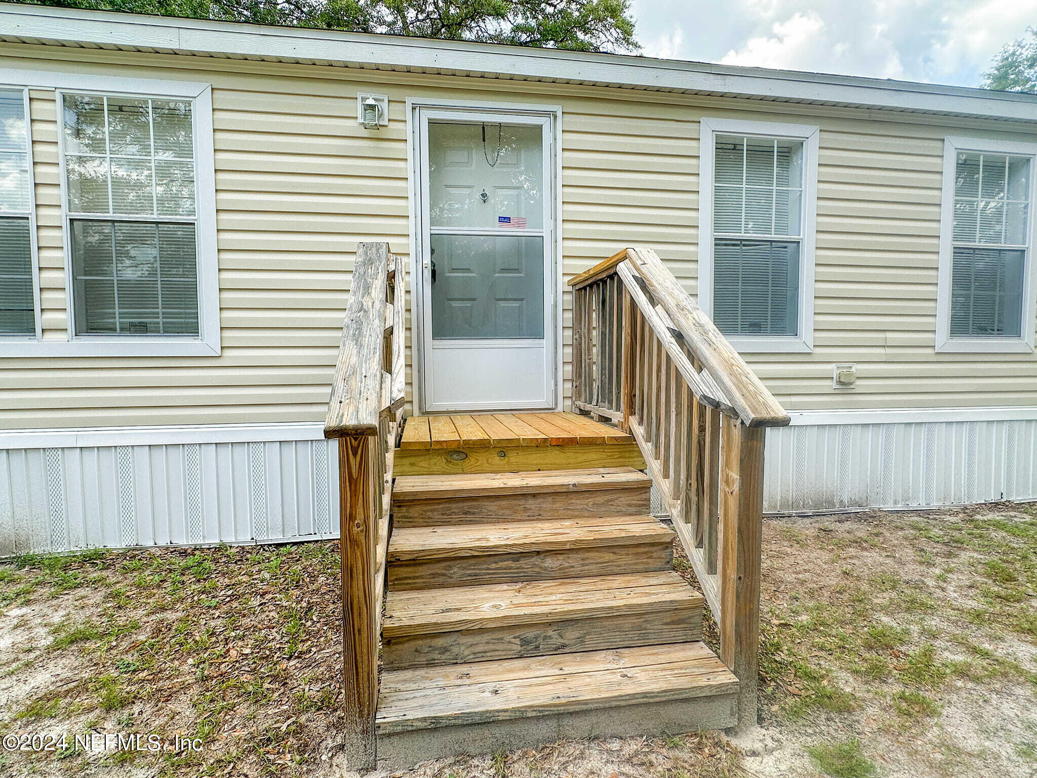 5163 River Road Hilliard, FL 32046 - Photo 5 of 37 450347648_122099426774405668_37767124535