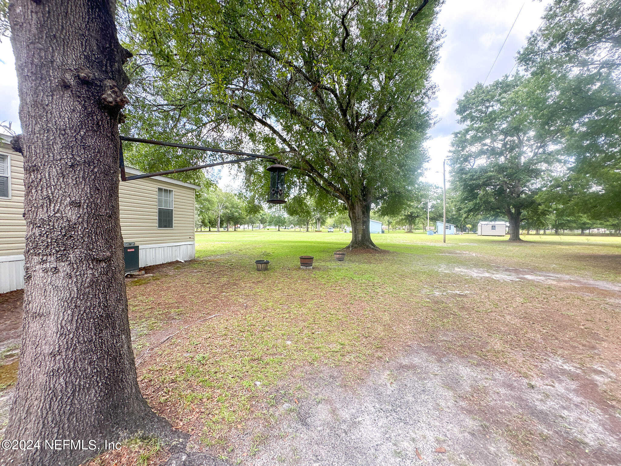 5163 River Road Hilliard, FL 32046 - Photo 8 of 37 450347732_122099427356405668_40346495856