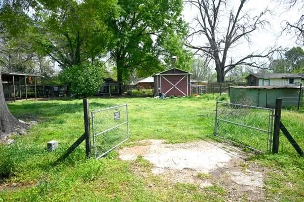 $25,000 | 807 Magnolia Street, Simmesport, LA 71369