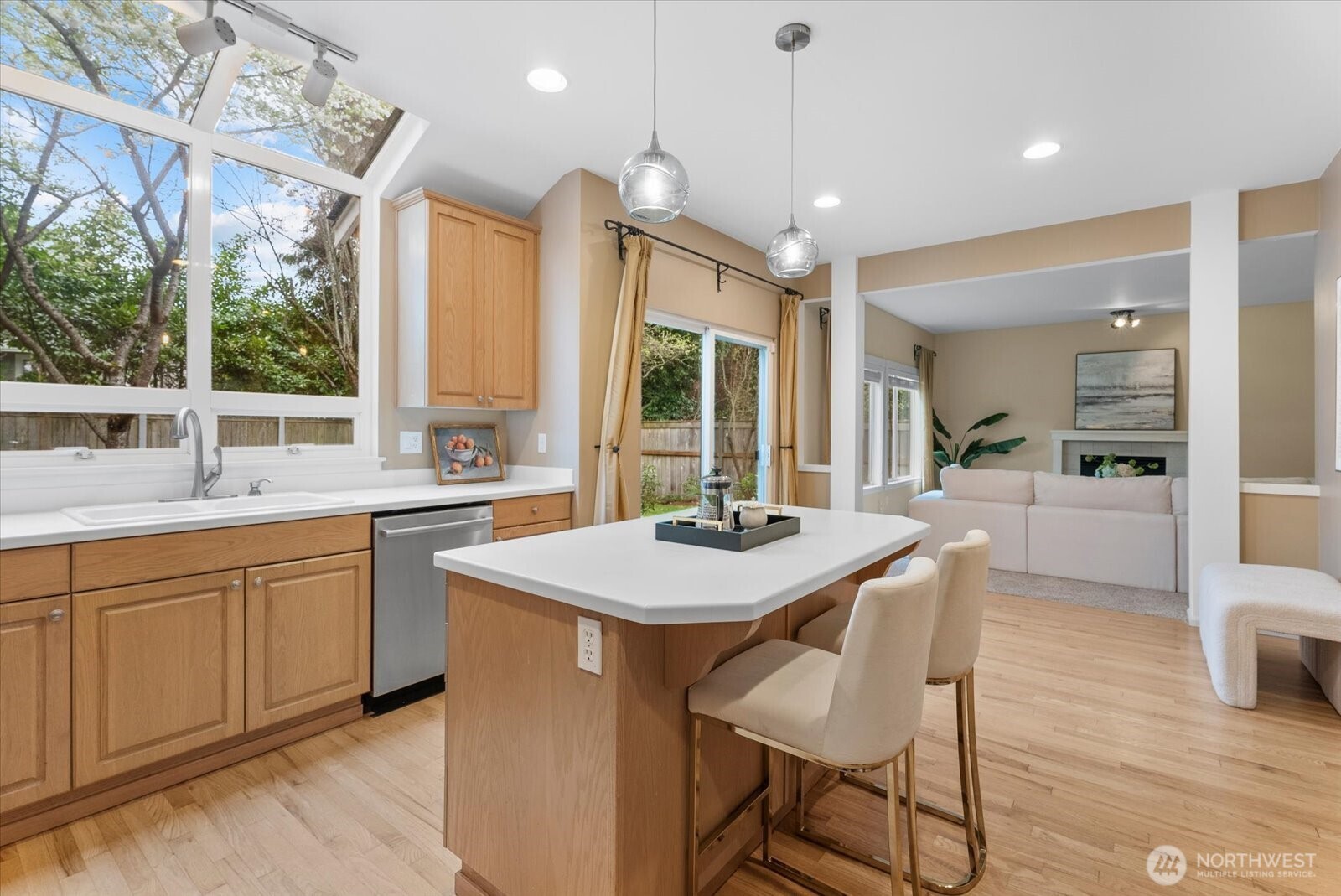 18609 173rd Way Southeast Renton, WA 98058 - Photo 11 of 33