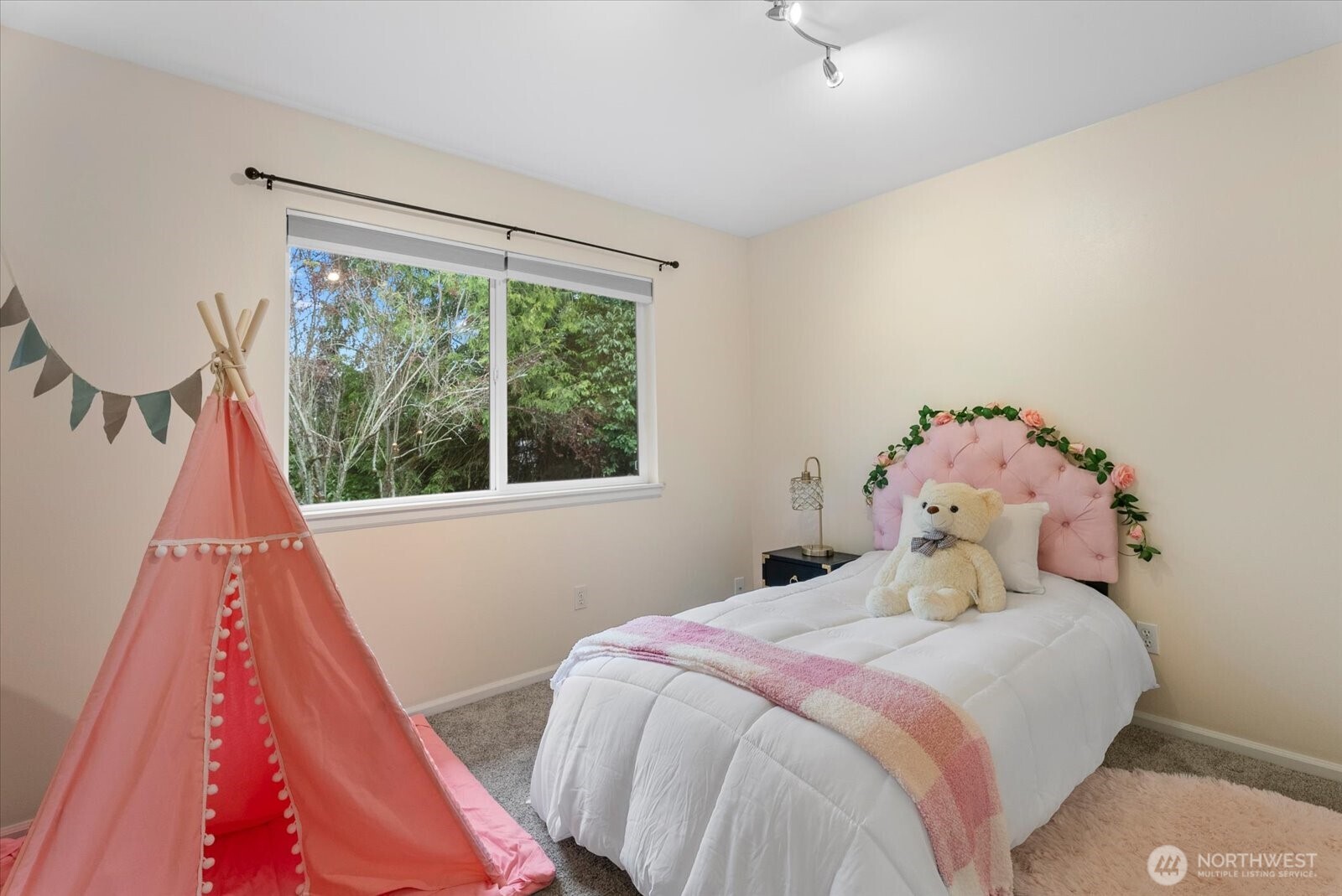 18609 173rd Way Southeast Renton, WA 98058 - Photo 20 of 33