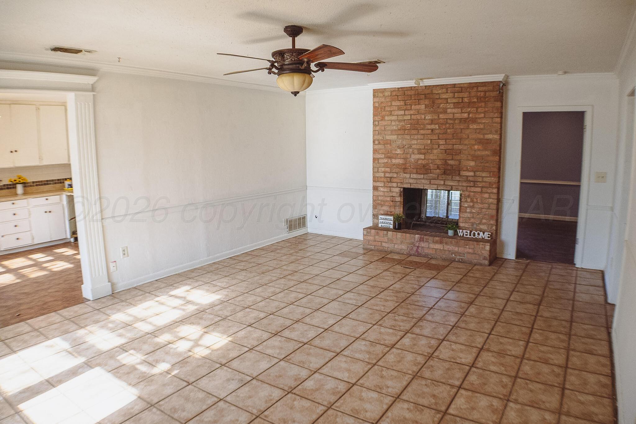 4203 South Bonham Street Amarillo, TX 79110 - Photo 3 of 13 IMG_2995