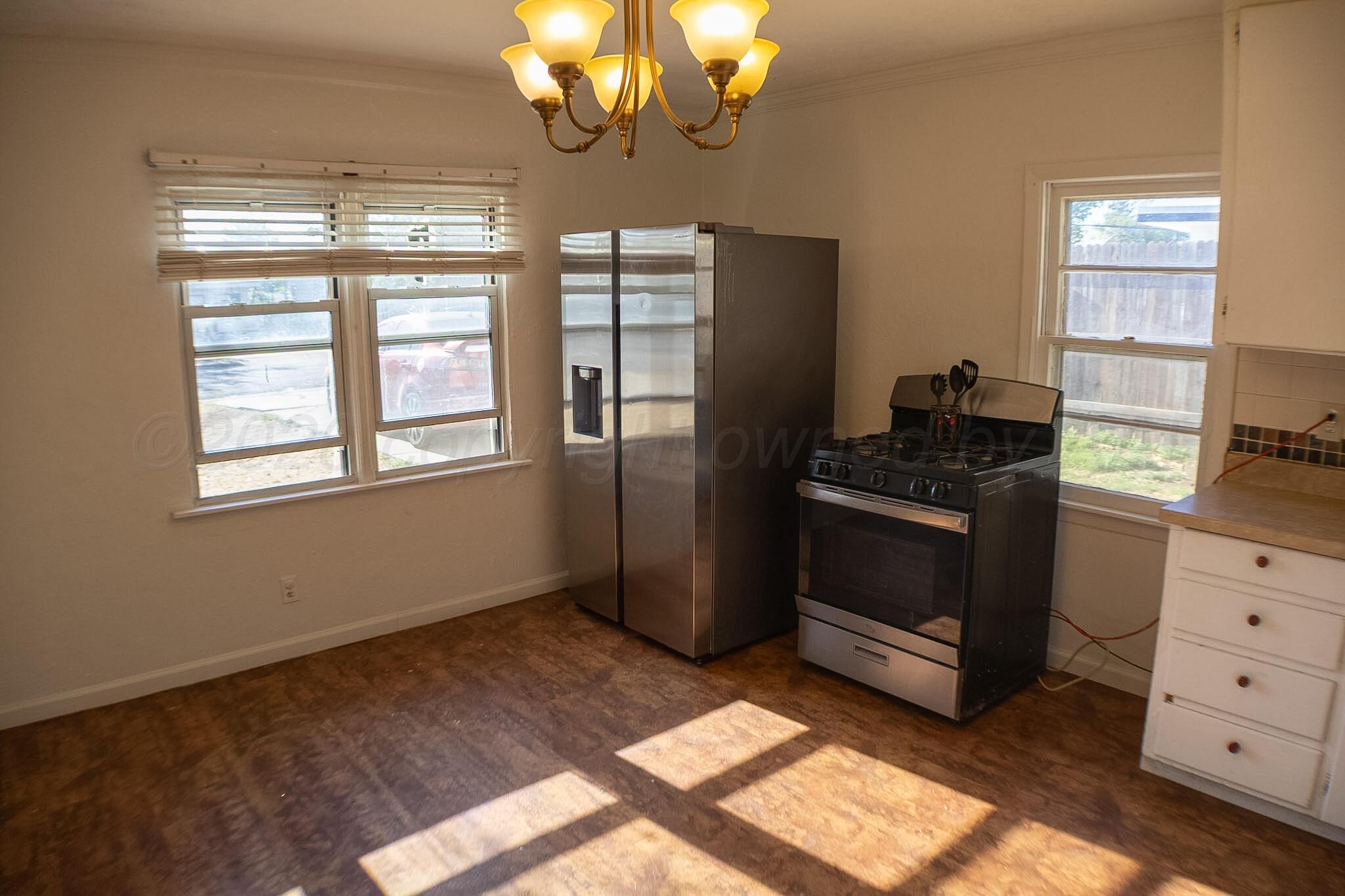 4203 South Bonham Street Amarillo, TX 79110 - Photo 5 of 13 IMG_2999