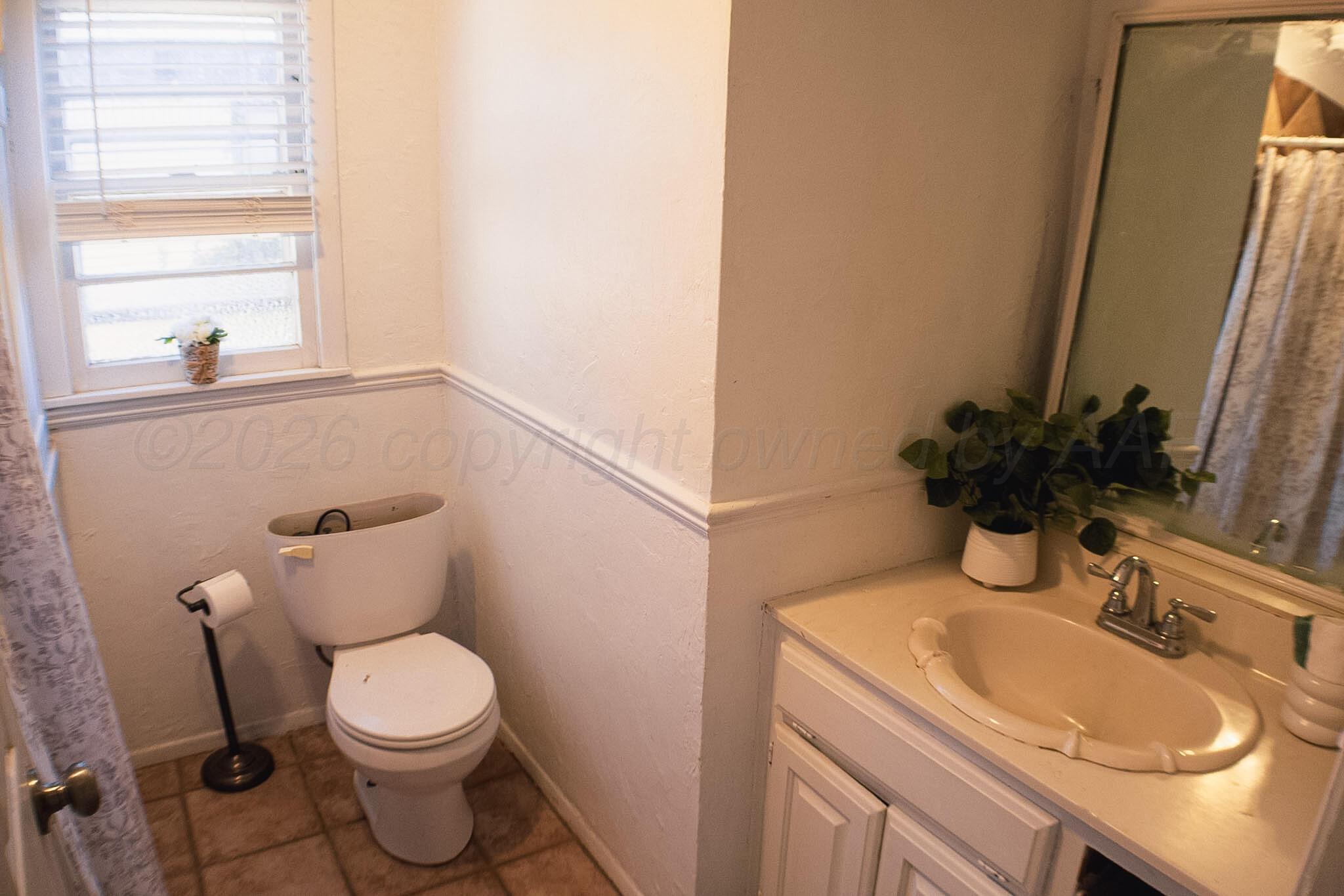 4203 South Bonham Street Amarillo, TX 79110 - Photo 10 of 13 IMG_3028