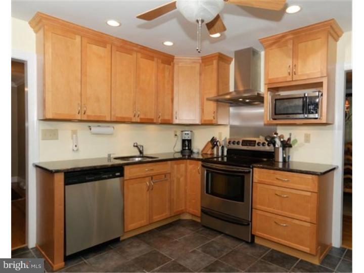 71 Chapel Hill Road Media, PA 19063 - Photo 4 of 18 Gallery Image 4
