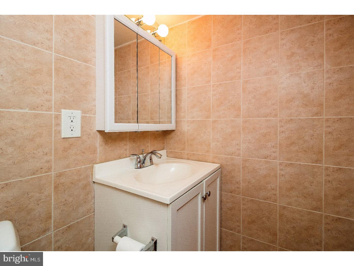 428 Emily Street Philadelphia, PA 19148 - Photo 17 of 19 Gallery Image 17