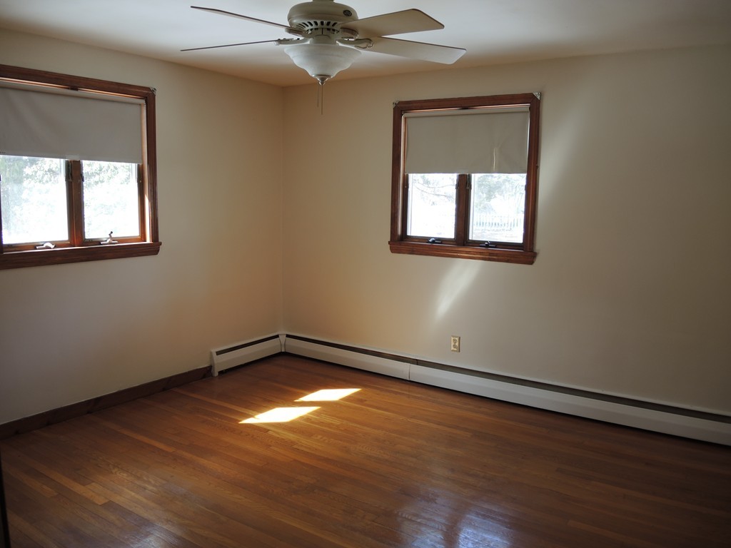 11 Fairbrook Road Framingham, MA 01701 - Photo 9 of 18 Gallery Image 9