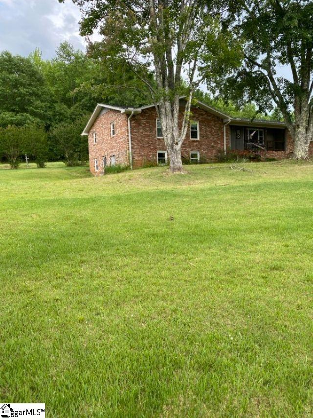 329 Wash Lesley Road Pickens, SC 29671 - Photo 4 of 37