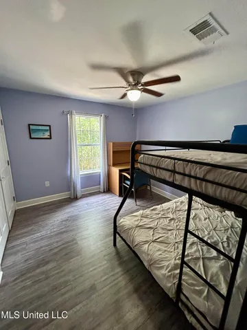 $1,800 | 583 Henderson Avenue, Pass Christian, MS 39571