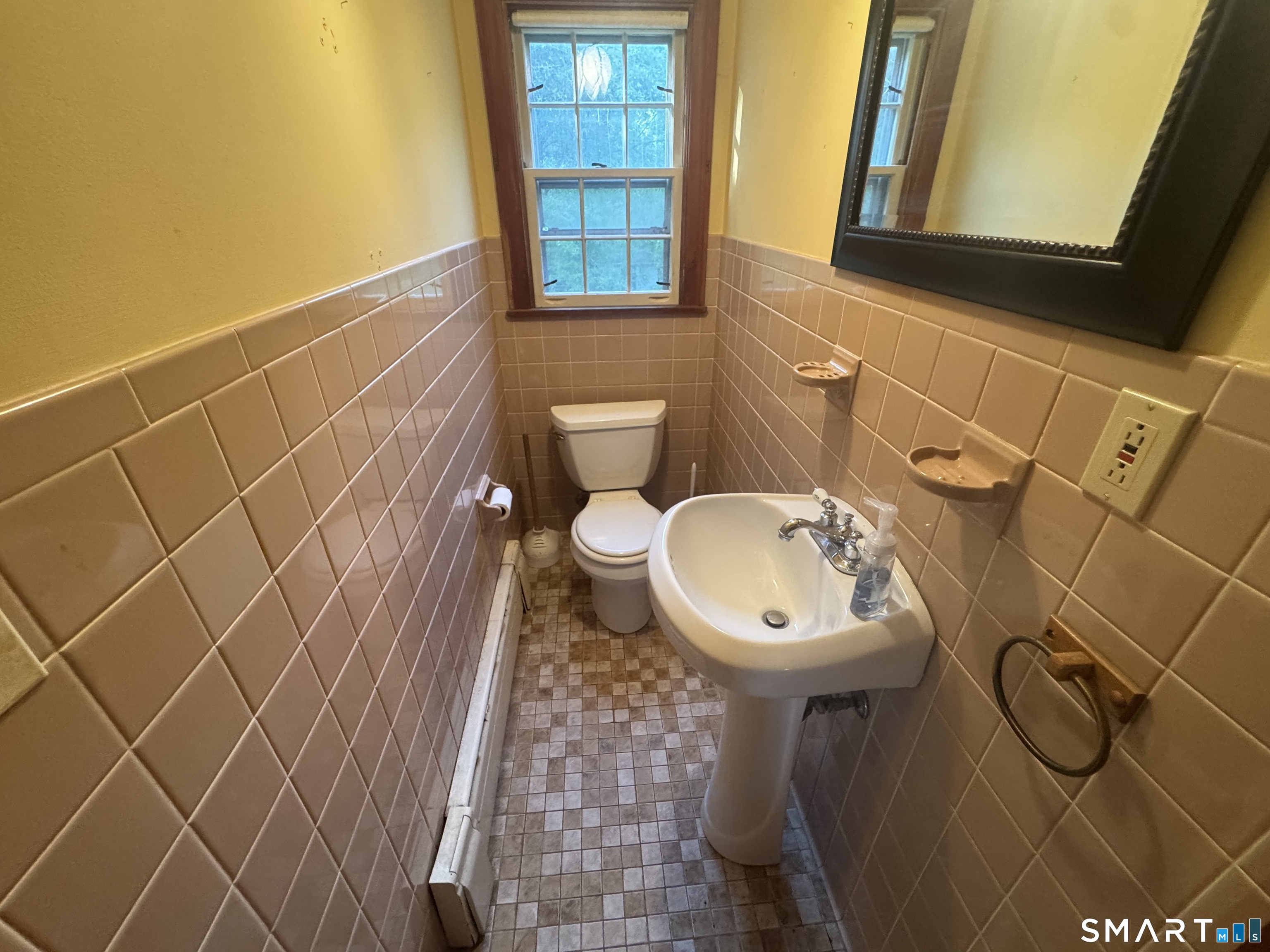 19 Washburn Street Windham, CT 06226 - Photo 20 of 26