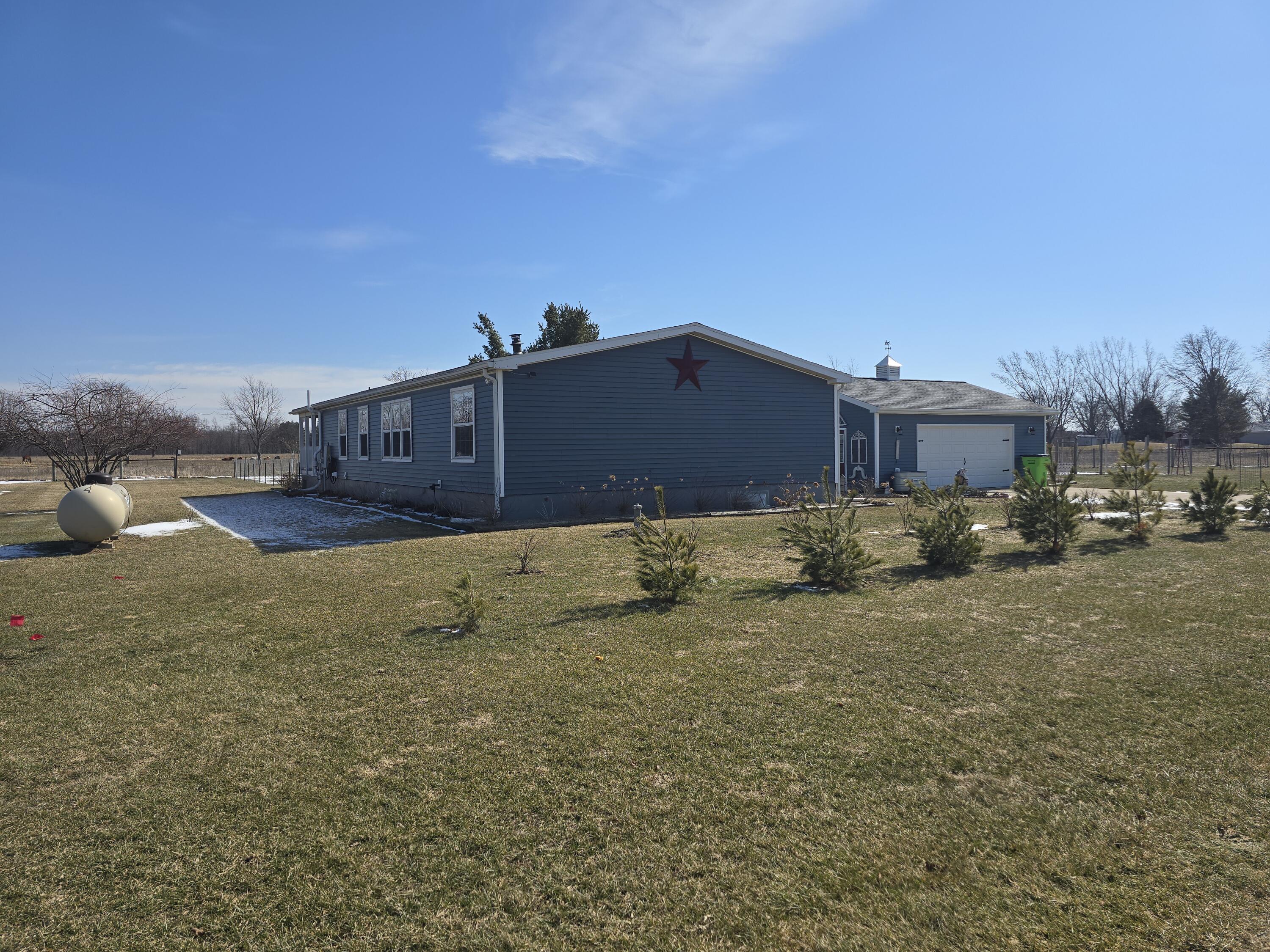 1051 Brink Road Bronson, MI 49028 - Photo 9 of 55 1000069827